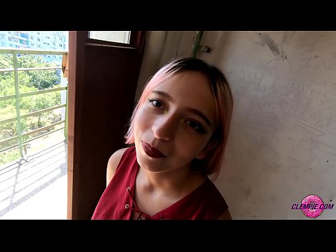 ❤️ د شاګرد حساسیت په بهر کې یو اجنبی سړی وخوري - د هغه په مخ کې ️❌ ﹏